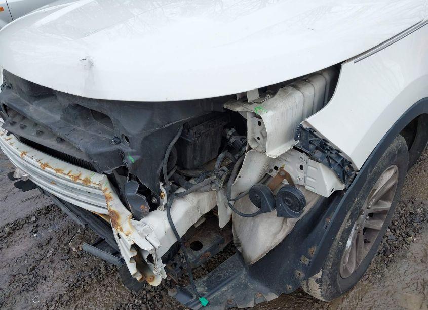 Photo 21 of 2011 Ford Explorer XLT (VIN 1FMHK8D8XBGA66475)