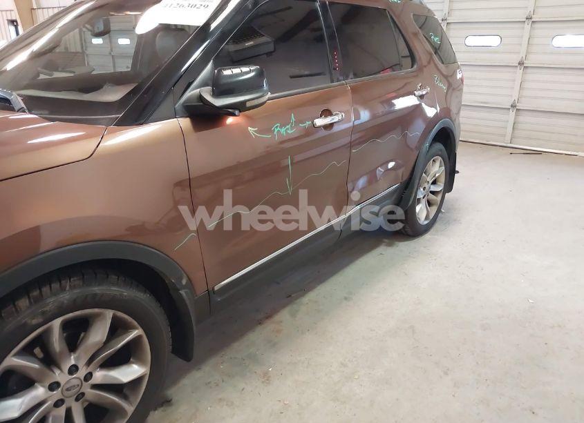 Photo 6 of 2011 Ford Explorer XLT (VIN 1FMHK8D8XBGA75774)