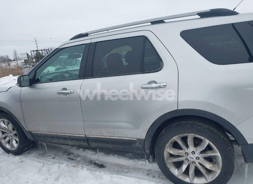 Photo 14 of 2012 Ford Explorer XLT (VIN 1FMHK8D8XCGA20257)