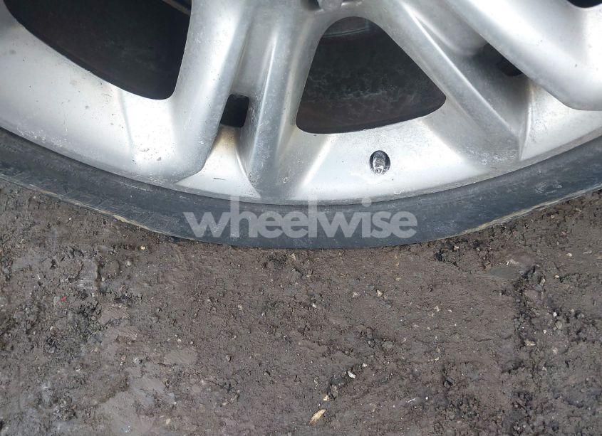 Photo 16 of 2012 Ford Explorer XLT (VIN 1FMHK8D8XCGA21277)