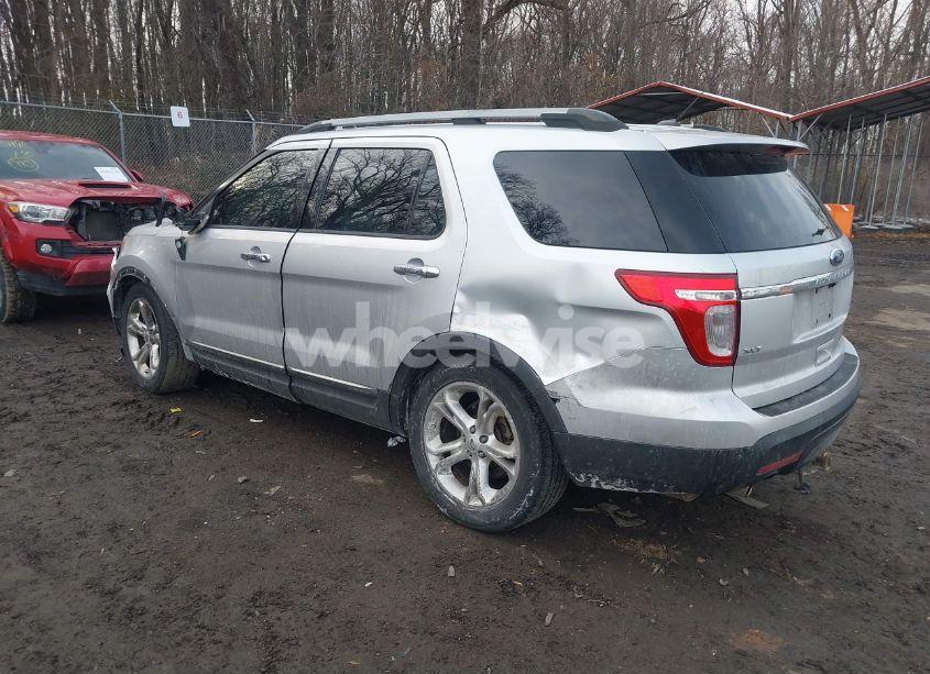Photo 3 of 2012 Ford Explorer XLT (VIN 1FMHK8D8XCGA21277)