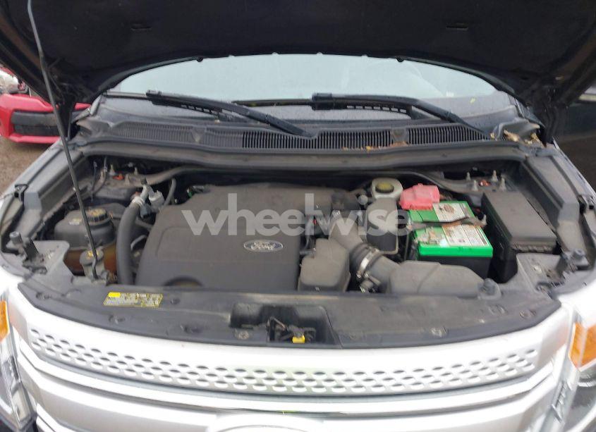 Photo 10 of 2012 Ford Explorer XLT (VIN 1FMHK8D8XCGA91894)