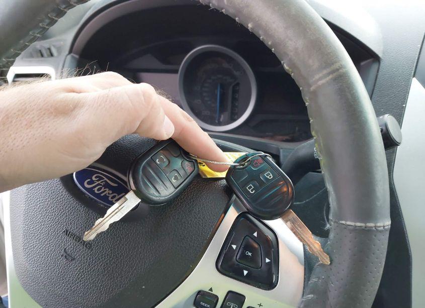 Photo 11 of 2012 Ford Explorer XLT (VIN 1FMHK8D8XCGB02800)