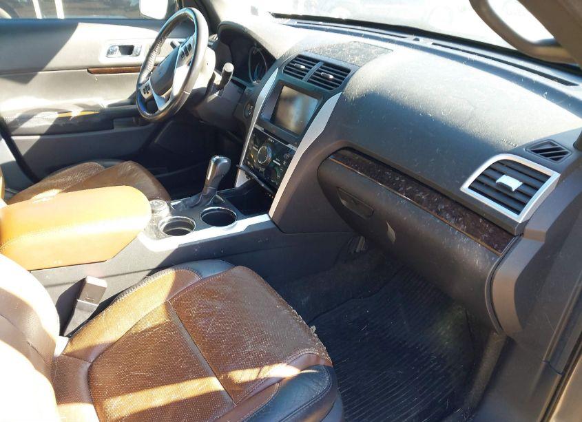 Photo 5 of 2012 Ford Explorer LIMITED (VIN 1FMHK8F82CGA43187)