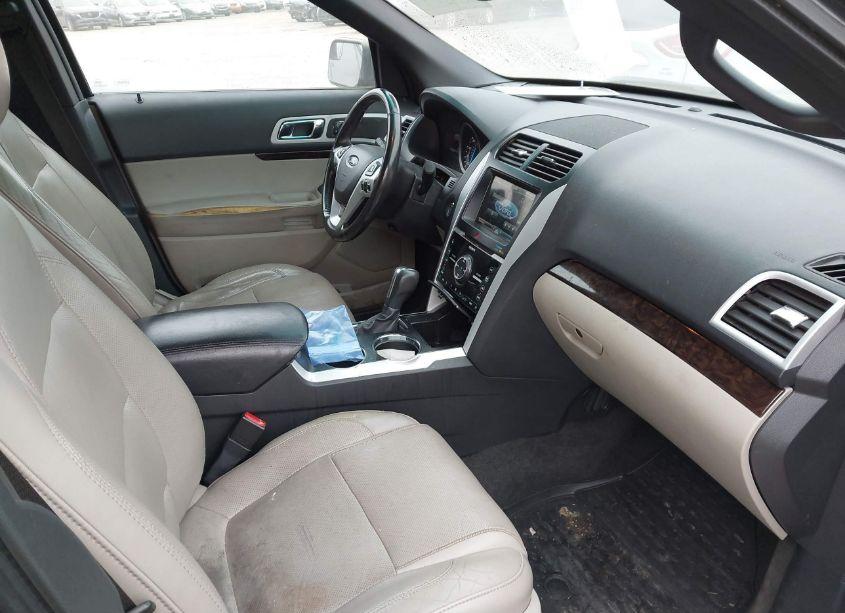 Photo 5 of 2011 Ford Explorer LIMITED (VIN 1FMHK8F83BGA36893)