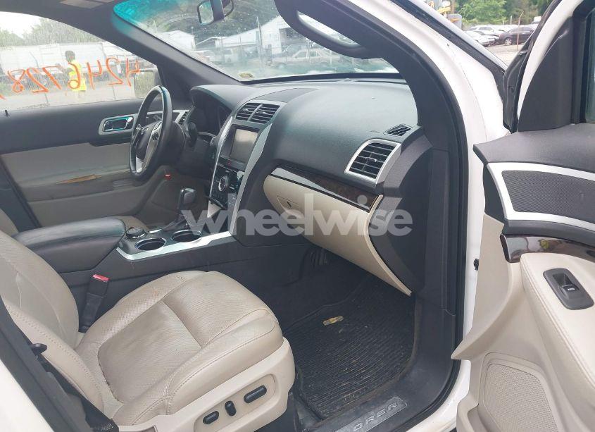 Photo 5 of 2012 Ford Explorer LIMITED (VIN 1FMHK8F83CGA62735)