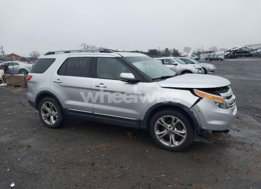 Photo 13 of 2011 Ford Explorer LIMITED (VIN 1FMHK8F85BGA45417)