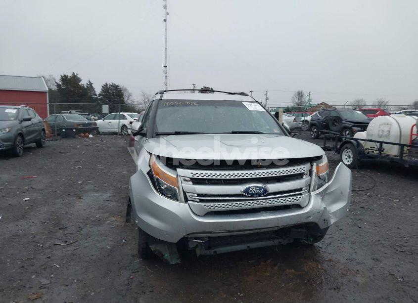 Photo 6 of 2011 Ford Explorer LIMITED (VIN 1FMHK8F85BGA45417)