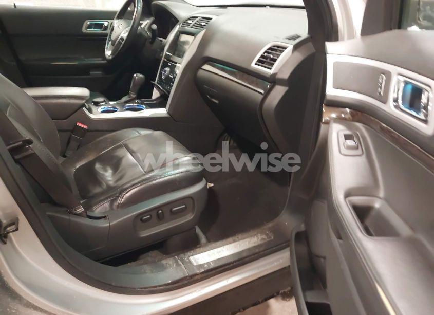 Photo 5 of 2011 Ford Explorer LIMITED (VIN 1FMHK8F86BGA18355)