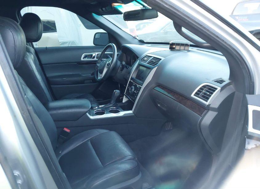 Photo 5 of 2011 Ford Explorer LIMITED (VIN 1FMHK8F86BGA18839)