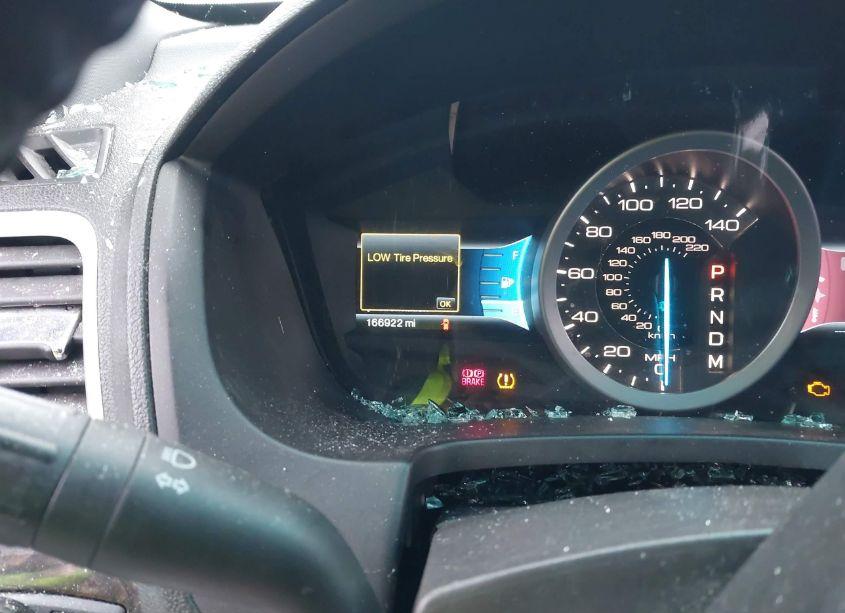 Photo 7 of 2011 Ford Explorer LIMITED (VIN 1FMHK8F86BGA33101)