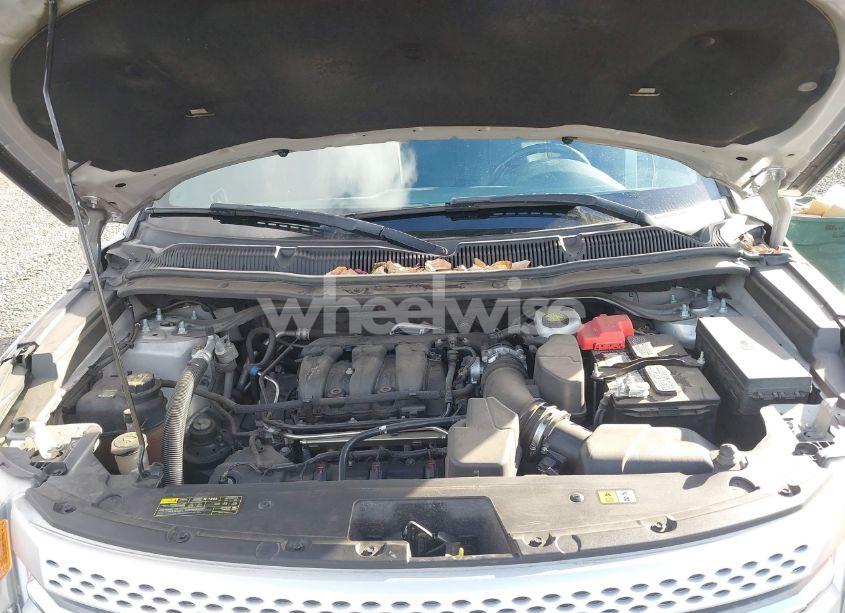 Photo 10 of 2011 Ford Explorer LIMITED (VIN 1FMHK8F87BGA32734)