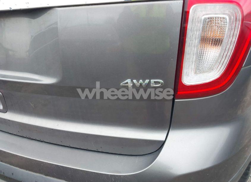 Photo 12 of 2011 Ford Explorer LIMITED (VIN 1FMHK8F87BGA37769)