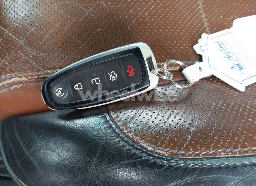 Photo 11 of 2011 Ford Explorer LIMITED (VIN 1FMHK8F88BGA00696)