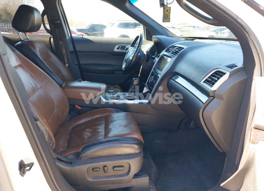 Photo 5 of 2011 Ford Explorer LIMITED (VIN 1FMHK8F89BGA36090)