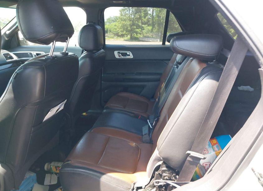 Photo 8 of 2011 Ford Explorer LIMITED (VIN 1FMHK8F8XBGA04555)