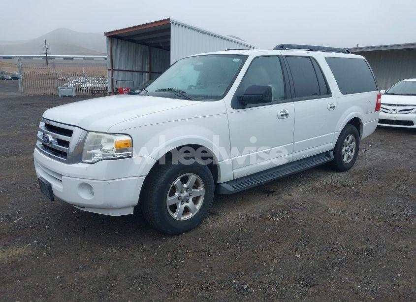 Photo 2 of 2010 Ford Expedition EL XLT (VIN 1FMJK1F51AEB20946)