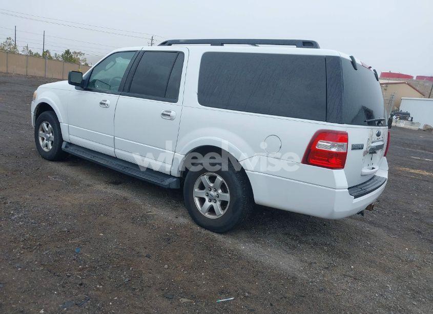 Photo 3 of 2010 Ford Expedition EL XLT (VIN 1FMJK1F51AEB20946)