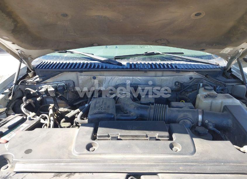 Photo 10 of 2010 Ford Expedition EL XLT (VIN 1FMJK1G55AEB67475)