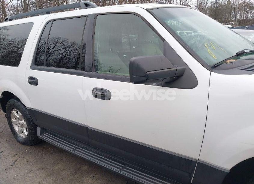 Photo 13 of 2014 Ford Expedition EL XL (VIN 1FMJK1G56EEF52534)