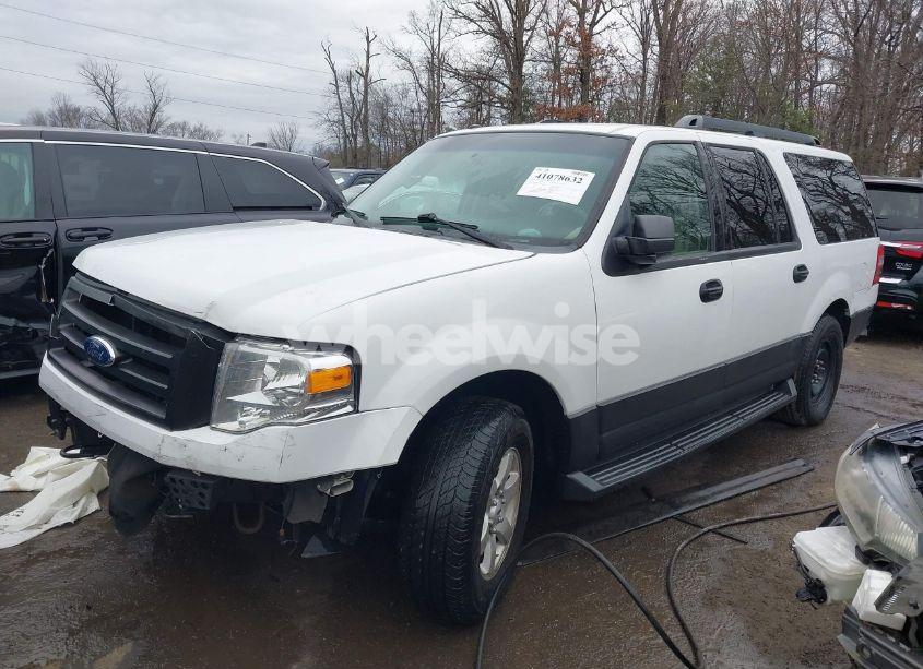 Photo 2 of 2014 Ford Expedition EL XL (VIN 1FMJK1G56EEF52534)