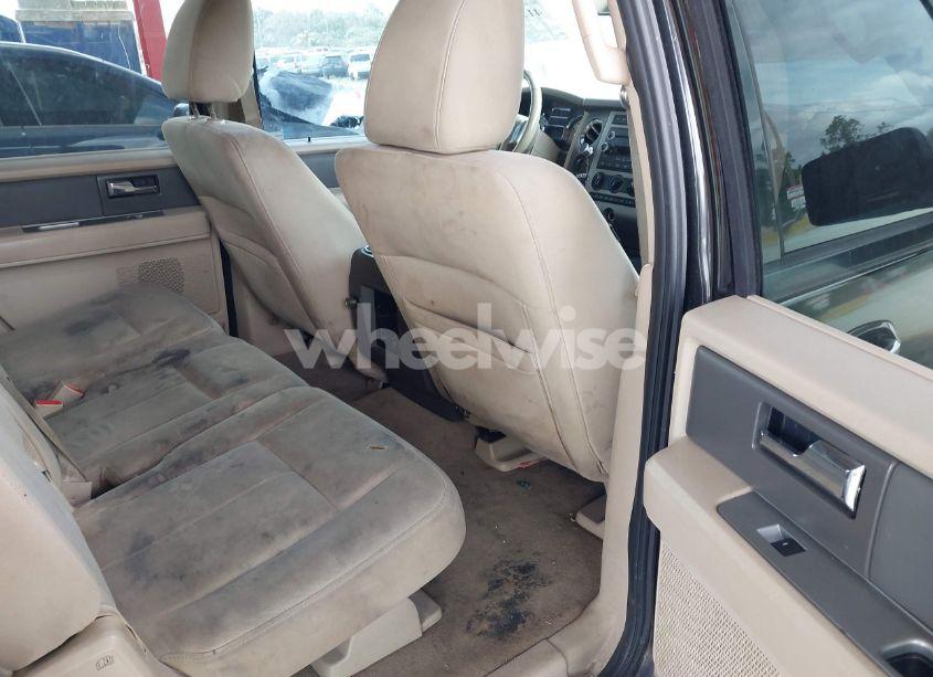 Photo 8 of 2010 Ford Expedition EL XLT (VIN 1FMJK1G5XAEB07689)