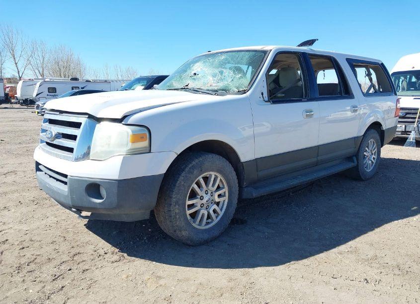 Photo 2 of 2011 Ford Expedition EL XL (VIN 1FMJK1G5XBEF45761)