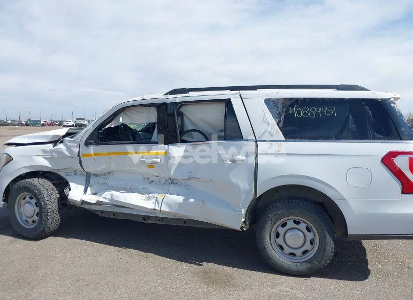 Photo 14 of 2021 Ford Expedition XL MAX (VIN 1FMJK1GT0MEA81865)