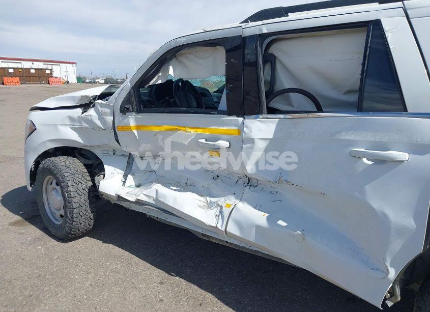 Photo 6 of 2021 Ford Expedition XL MAX (VIN 1FMJK1GT0MEA81865)