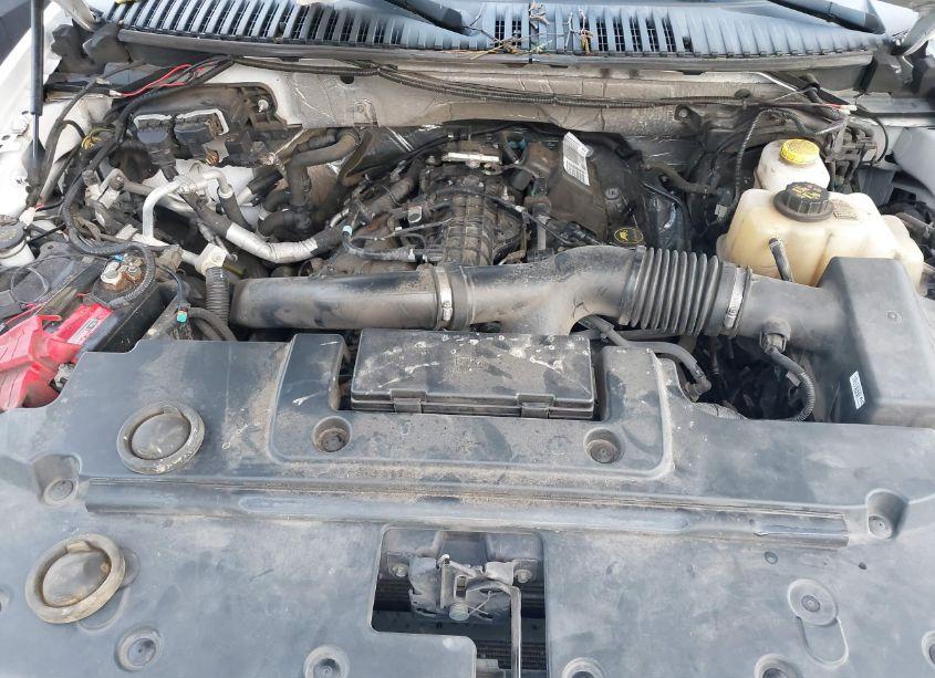 Photo 10 of 2017 Ford Expedition EL XL (VIN 1FMJK1GT2HEA71151)