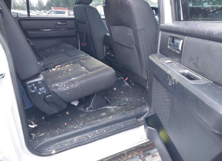 Photo 8 of 2017 Ford Expedition EL XL (VIN 1FMJK1GT2HEA71151)