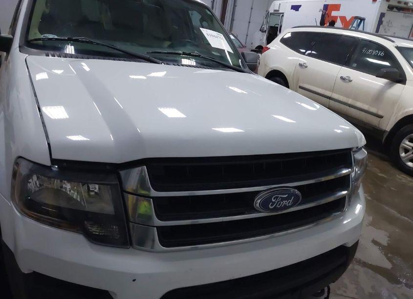 Photo 13 of 2015 Ford Expedition EL XL (VIN 1FMJK1GT9FEF40619)