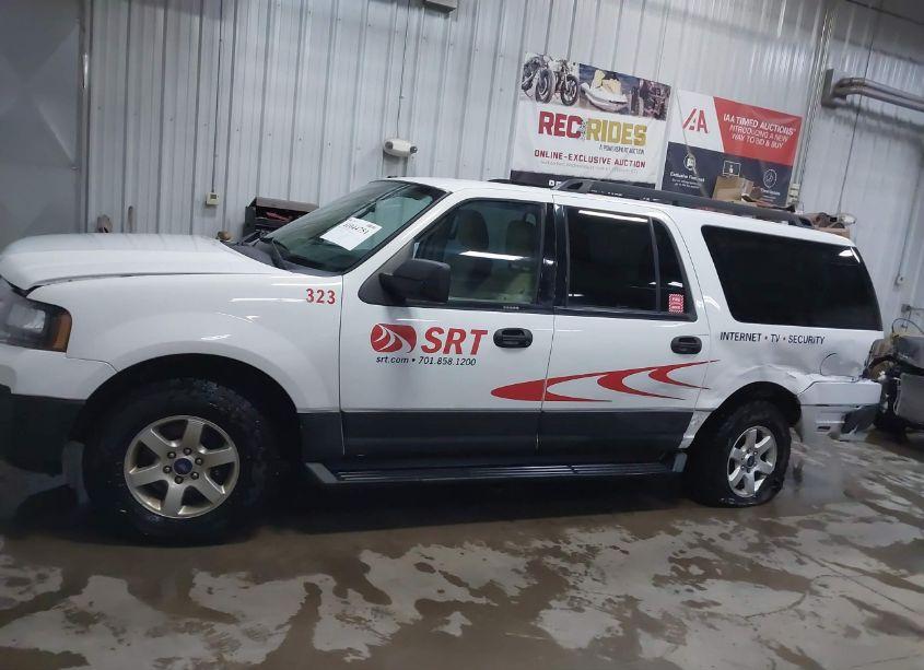 Photo 15 of 2015 Ford Expedition EL XL (VIN 1FMJK1GT9FEF40619)