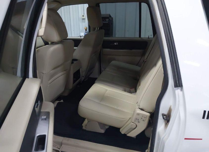 Photo 8 of 2015 Ford Expedition EL XL (VIN 1FMJK1GT9FEF40619)