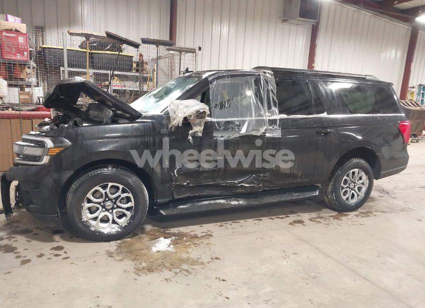 Photo 14 of 2022 Ford Expedition XL MAX (VIN 1FMJK1GTXNEA21268)