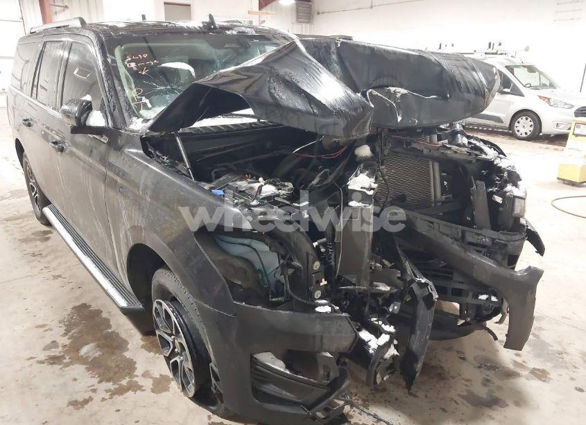 Photo 6 of 2022 Ford Expedition XL MAX (VIN 1FMJK1GTXNEA21268)