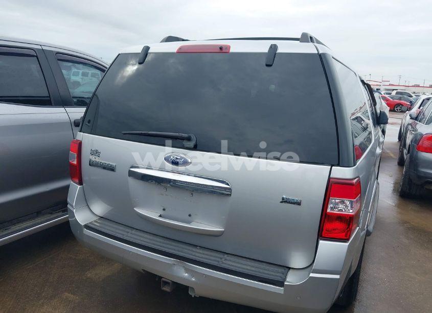 Photo 16 of 2011 Ford Expedition EL XLT (VIN 1FMJK1H51BEF26434)