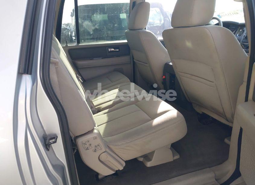 Photo 8 of 2011 Ford Expedition EL XLT (VIN 1FMJK1H51BEF26434)