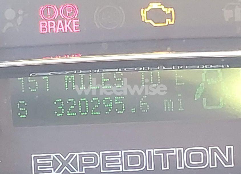 Photo 16 of 2011 Ford Expedition EL XLT (VIN 1FMJK1H51BEF46666)