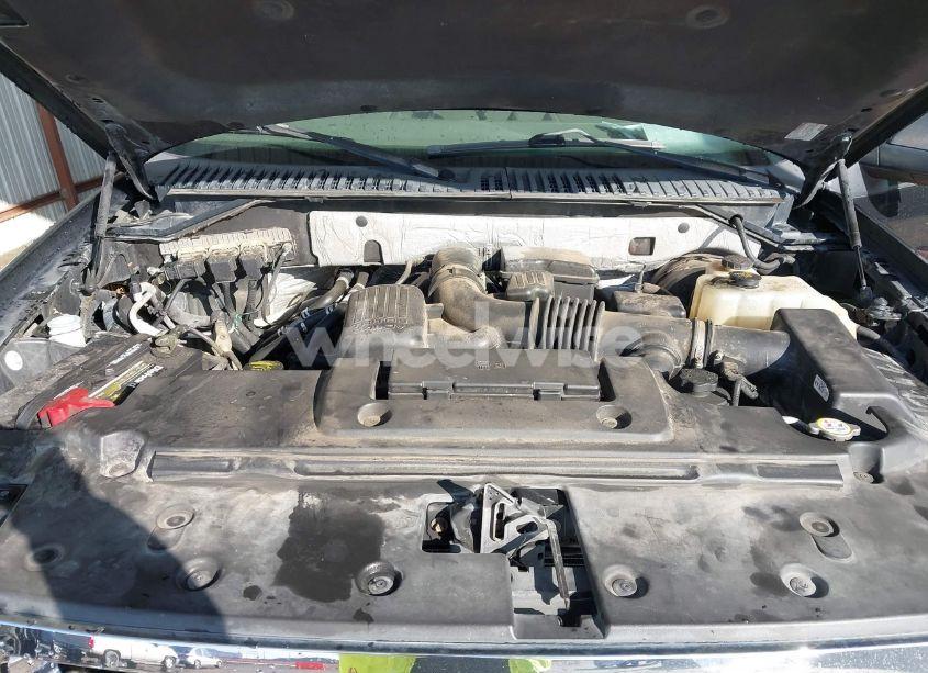 Photo 10 of 2014 Ford Expedition EL XLT (VIN 1FMJK1H54EEF13486)