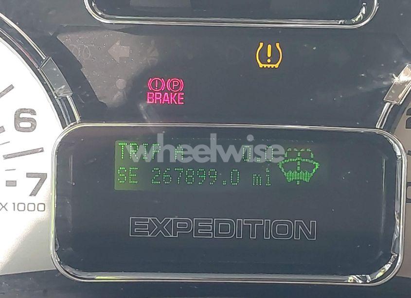 Photo 16 of 2011 Ford Expedition EL XLT (VIN 1FMJK1H55BEF02119)