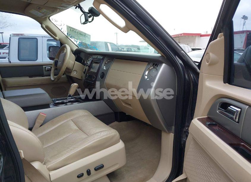 Photo 5 of 2013 Ford Expedition EL XLT (VIN 1FMJK1H55DEF48052)