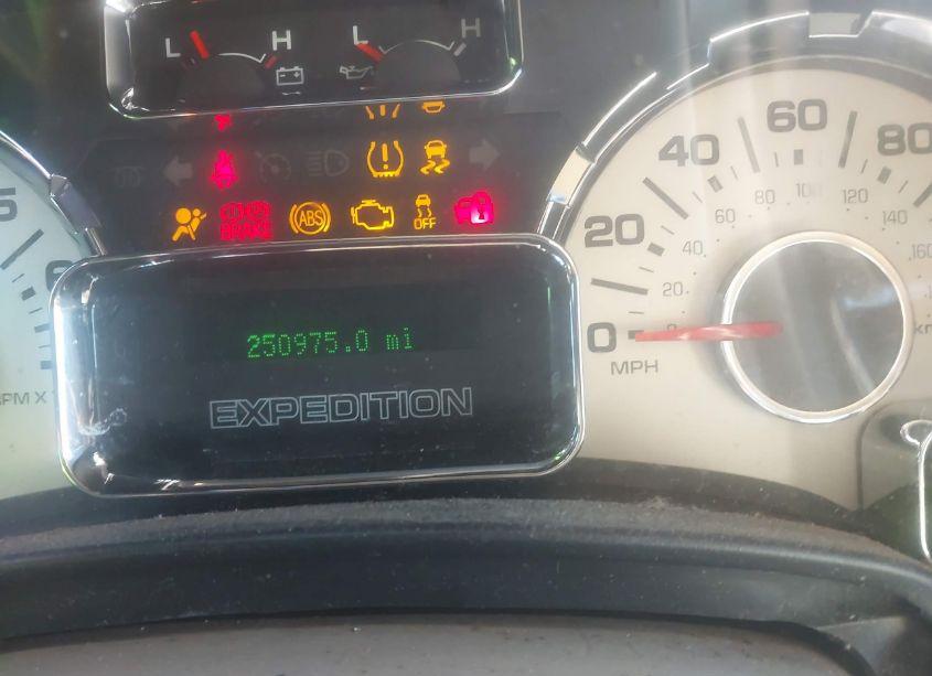 Photo 15 of 2013 Ford Expedition EL XLT (VIN 1FMJK1H56DEF20079)