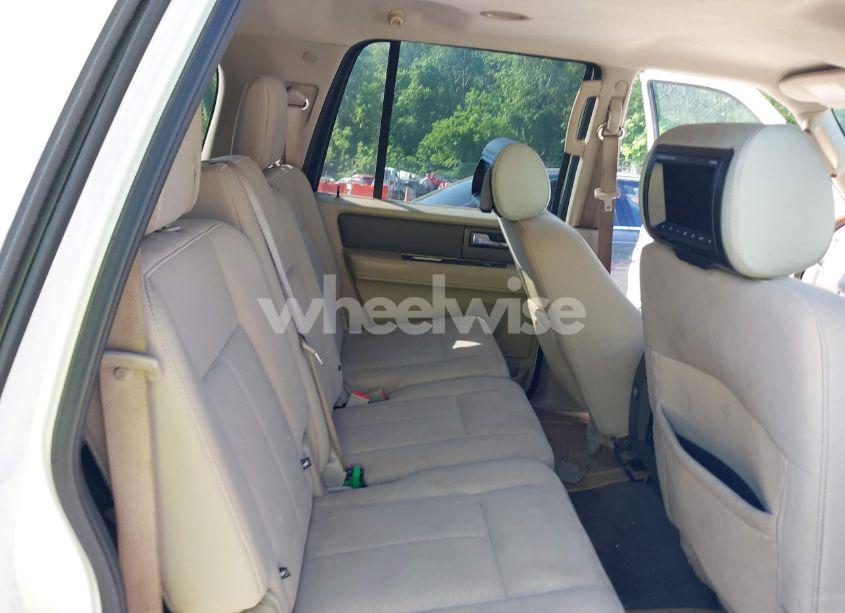 Photo 8 of 2011 Ford Expedition EL XLT (VIN 1FMJK1H57BEF01229)