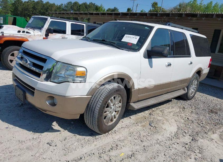 Photo 2 of 2011 Ford Expedition EL XLT (VIN 1FMJK1H57BEF44680)
