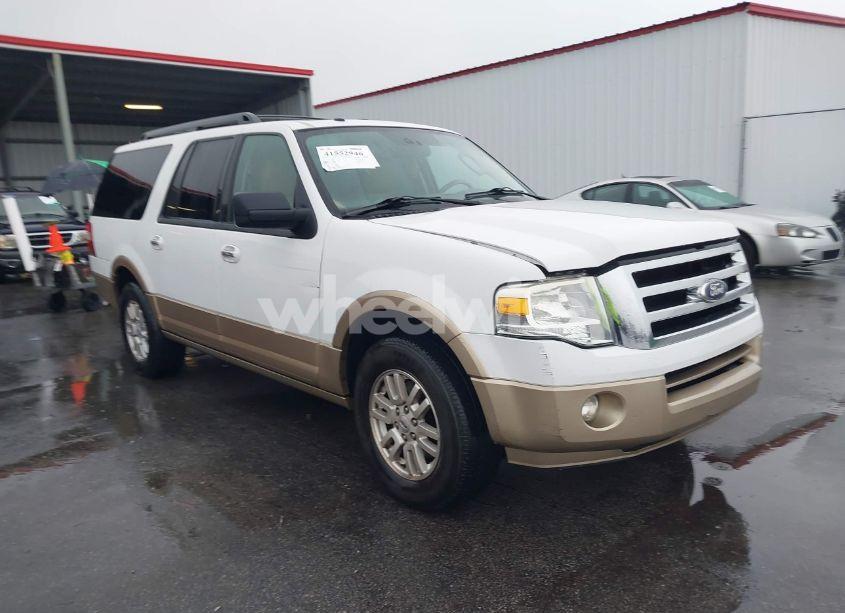2013 Ford Expedition EL XLT (VIN 1FMJK1H59DEF08542) main photo