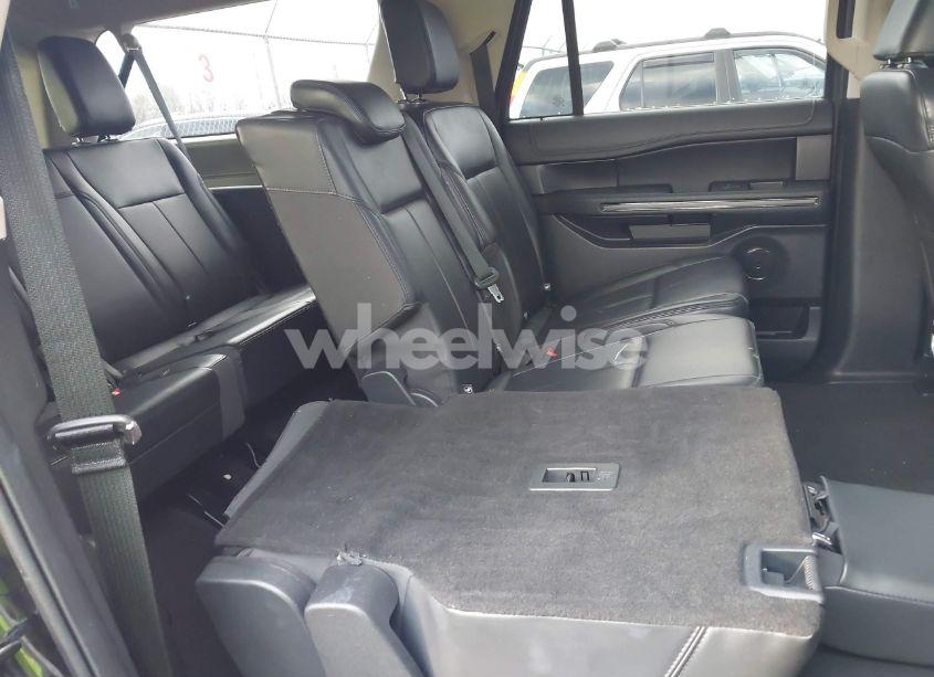 Photo 8 of 2024 Ford Expedition XLT MAX (VIN 1FMJK1H80REA23644)