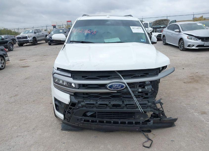 Photo 12 of 2024 Ford Expedition XLT MAX (VIN 1FMJK1H84REA17202)