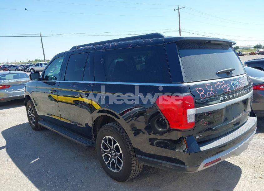Photo 14 of 2024 Ford Expedition XLT MAX (VIN 1FMJK1H85REA62813)