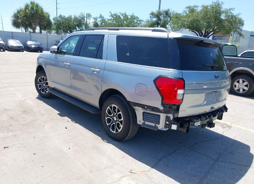 Photo 3 of 2024 Ford Expedition XLT MAX (VIN 1FMJK1H87REA27335)
